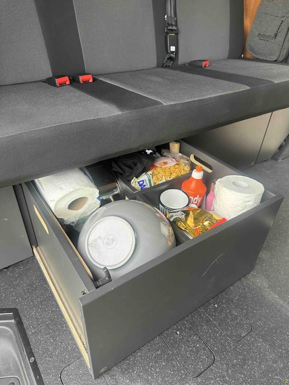 VW T6 Custom-Bus