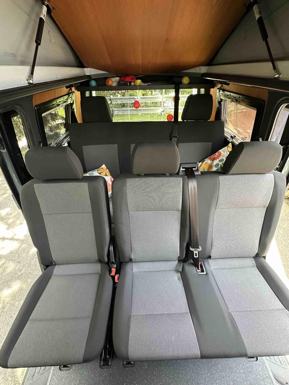 VW T6 Custom-Bus