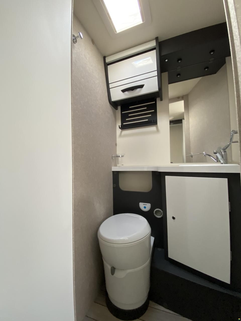 Forster-Reisemobile T 745 EB