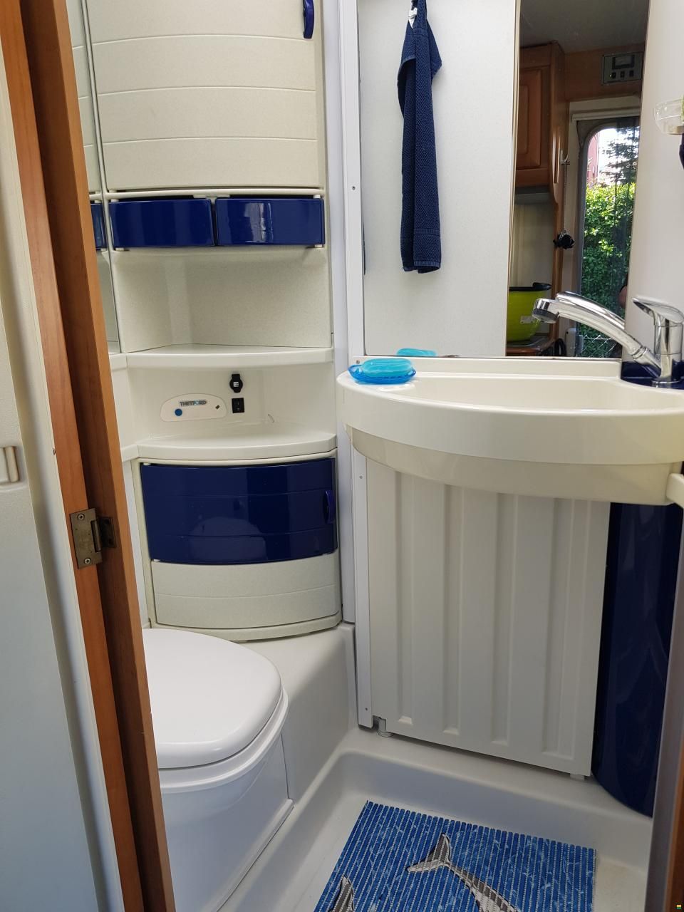 Hymer B534