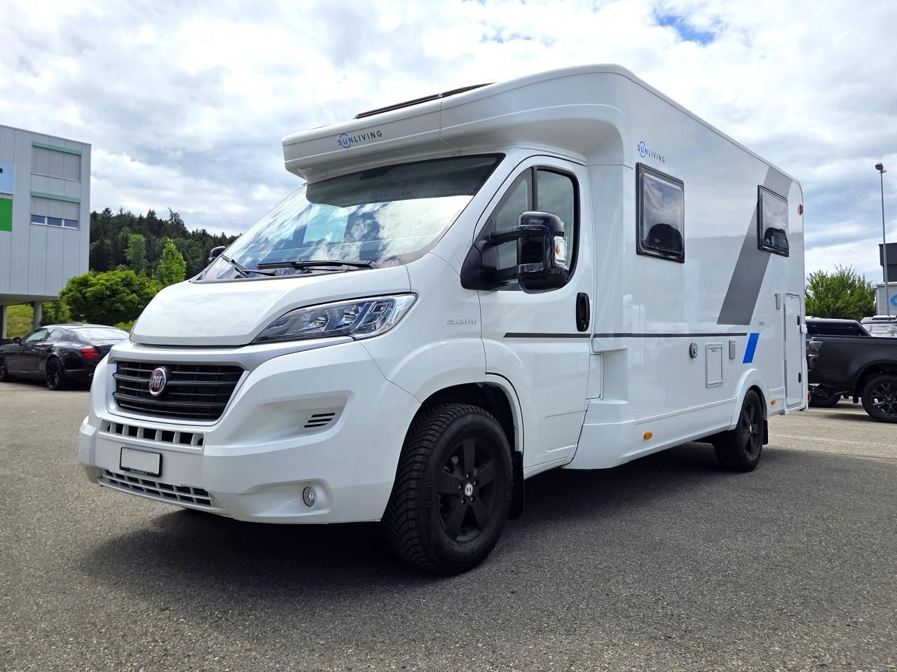 Sun Living S65L