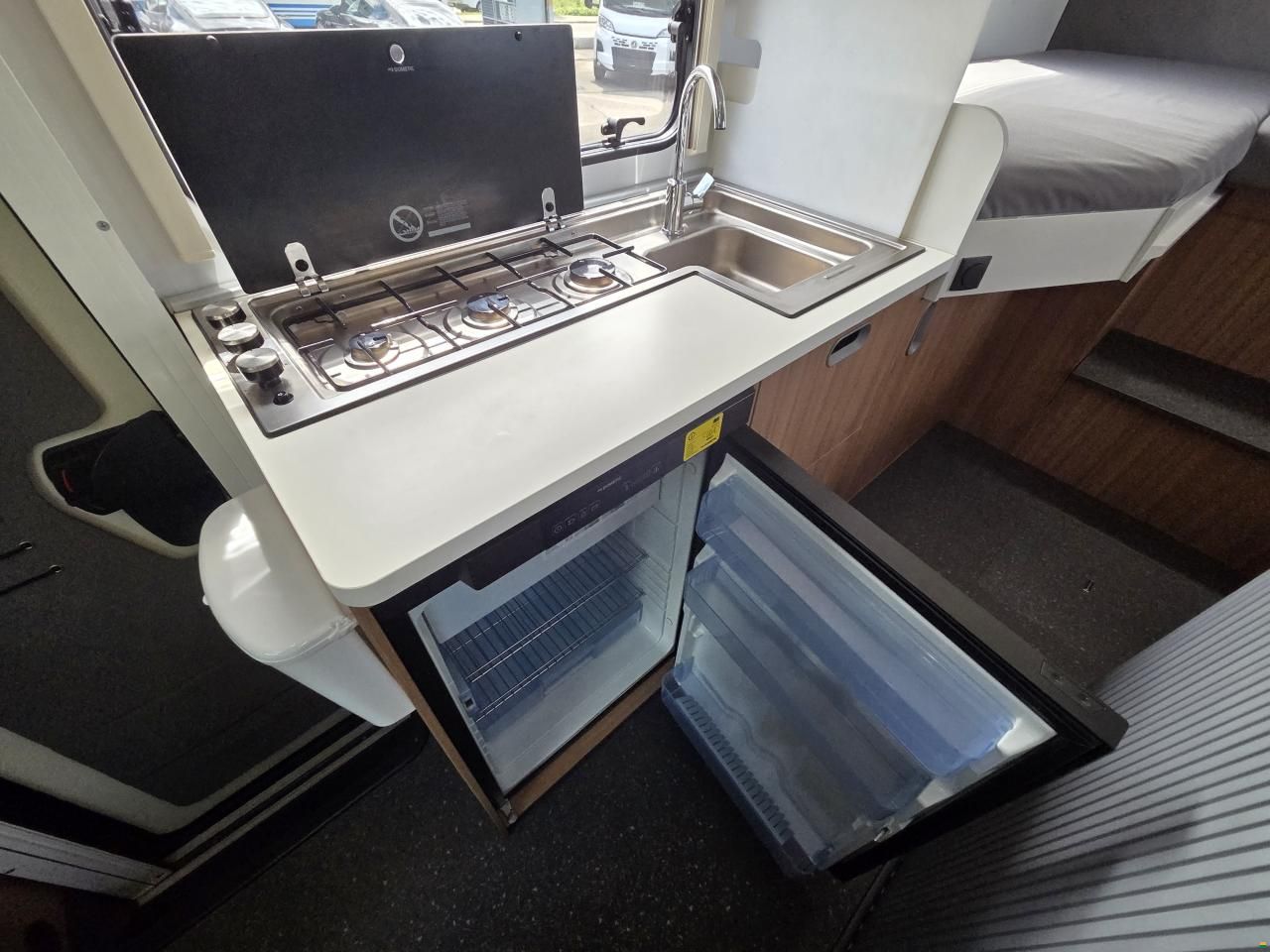 Sun Living S65L