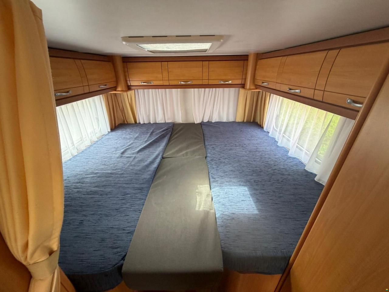 Ford 2.4TDCI 140PS LMC 708TI **L&Auml;NGSBETT**