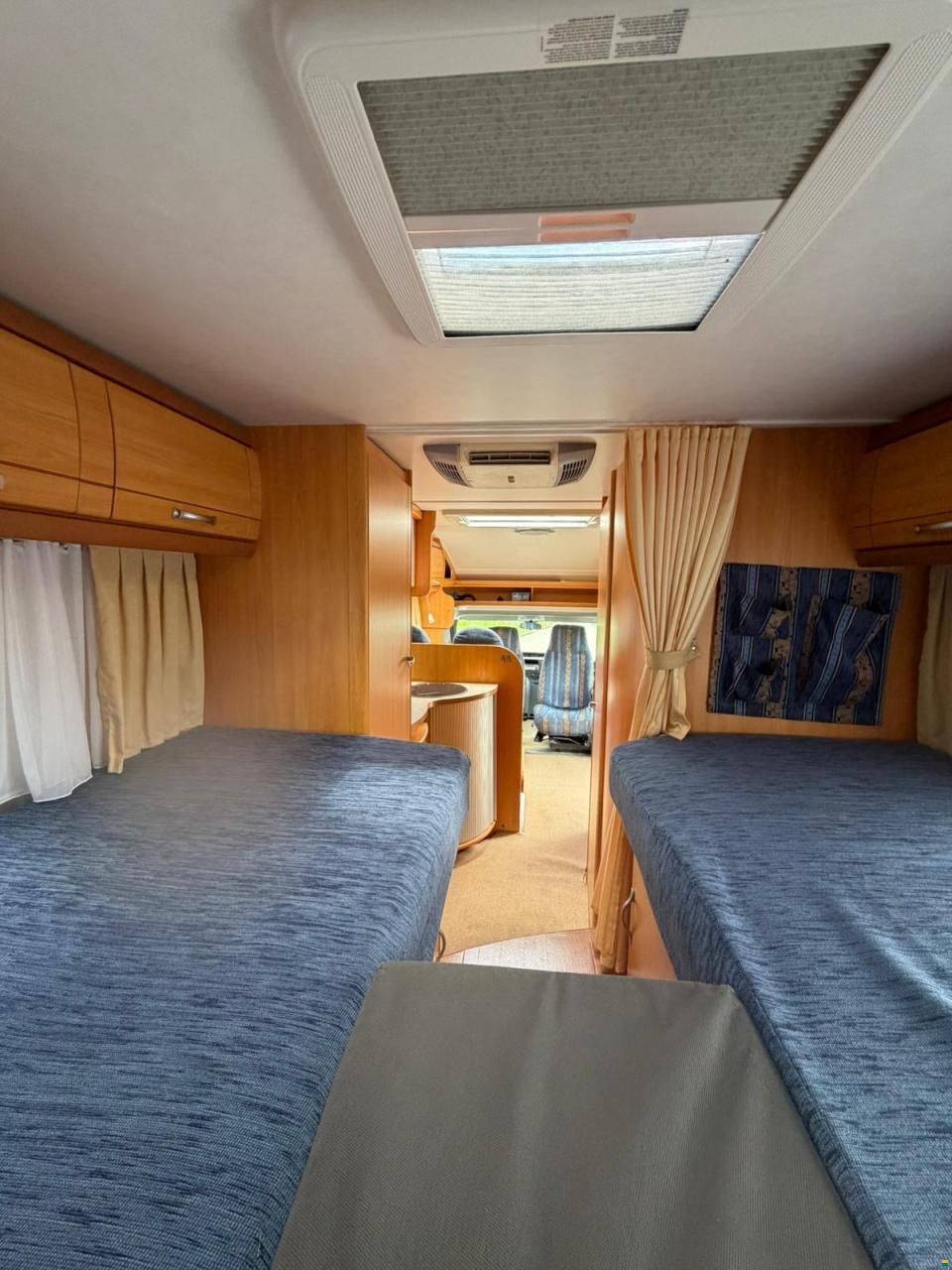 Ford 2.4TDCI 140PS LMC 708TI **L&Auml;NGSBETT**