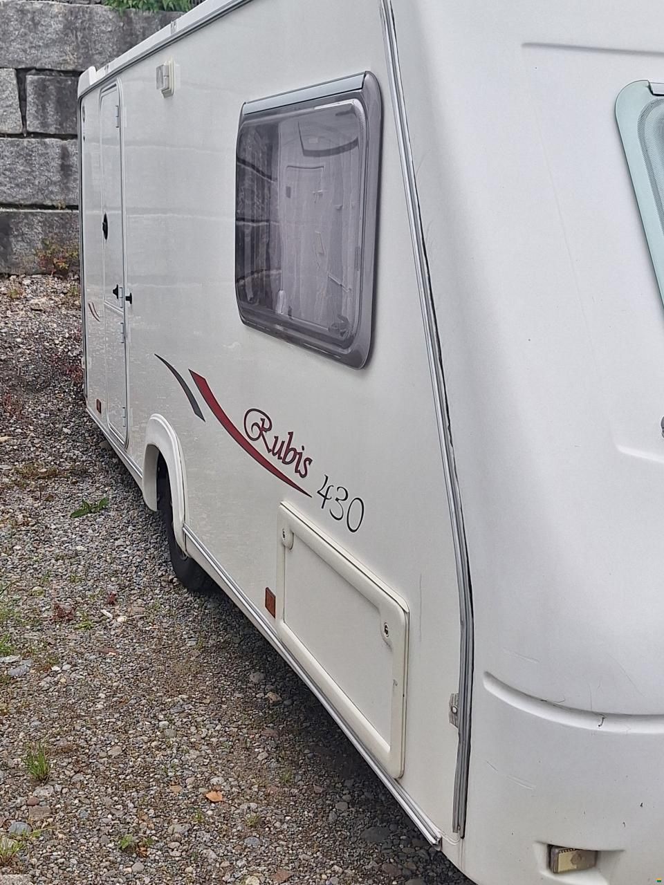 Trigano T 4400 Rubis  hubdach