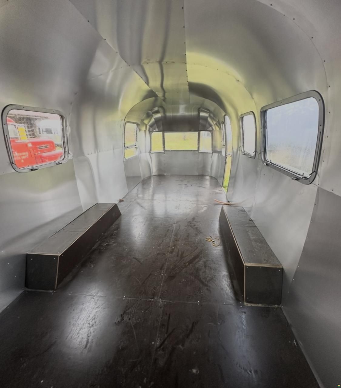 Airstream Overlander