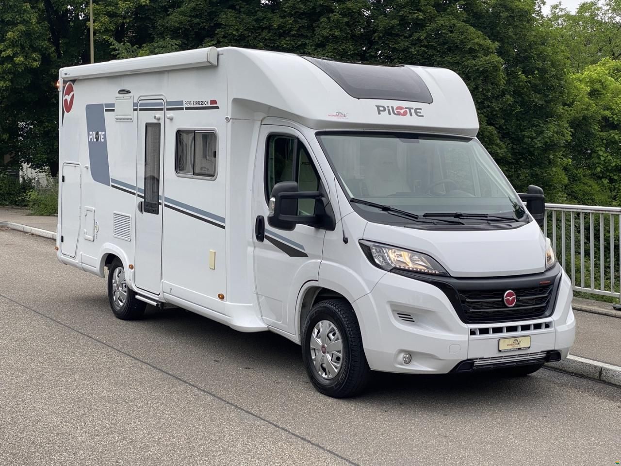 Pilote P696, Fiat Ducato 2.2MJ 160PS Automat