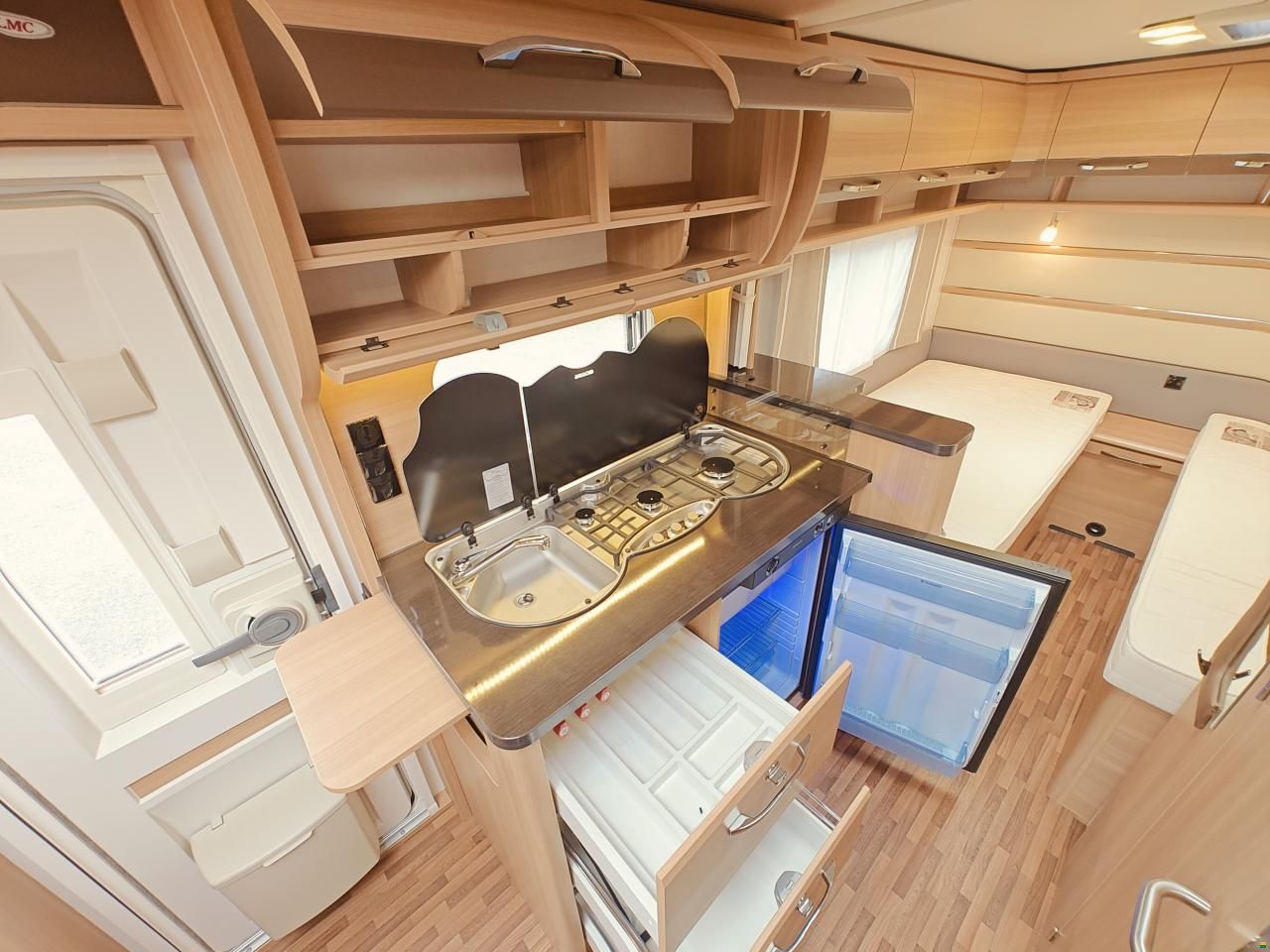 LMC MUSICA 490 E - L&auml;nsgbetten