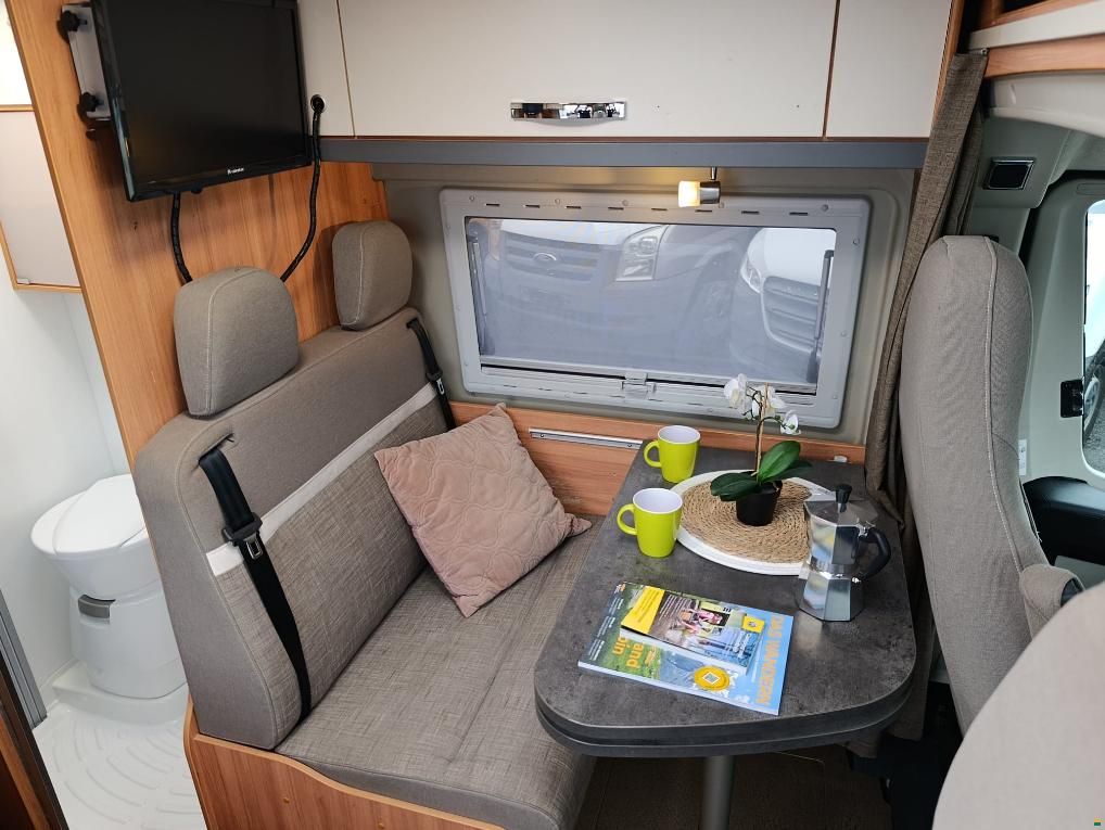 Globecar Summit 640