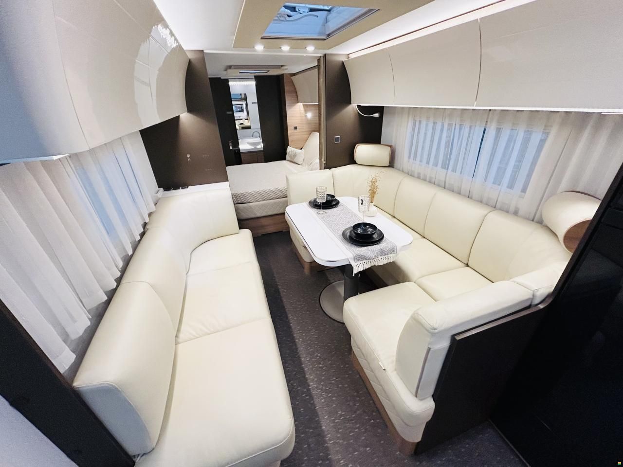 Adria E Alpina 663 HT