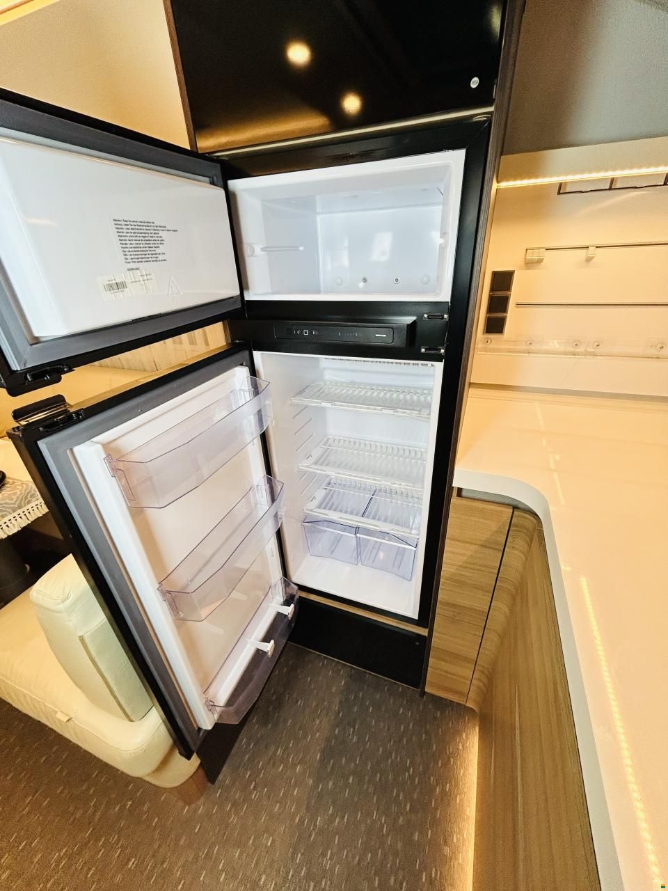Adria E Alpina 663 HT