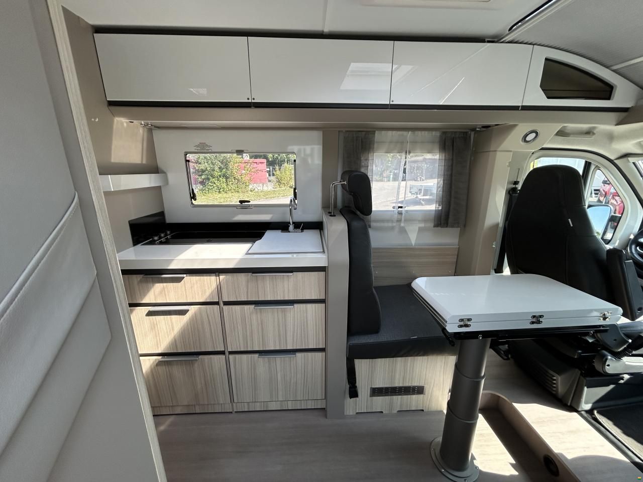 Adria Compact DL