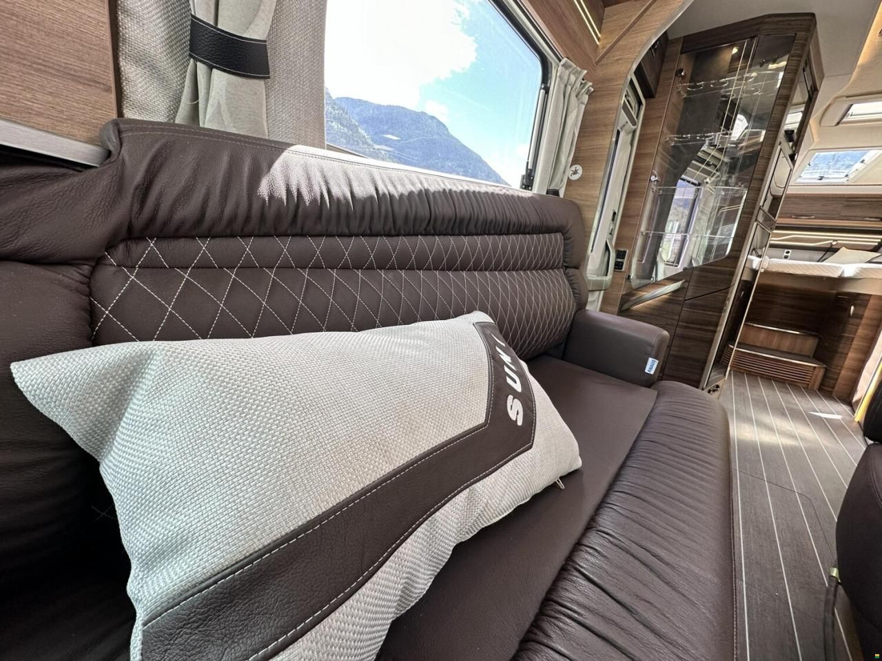 Knaus Sun i 900 LEG