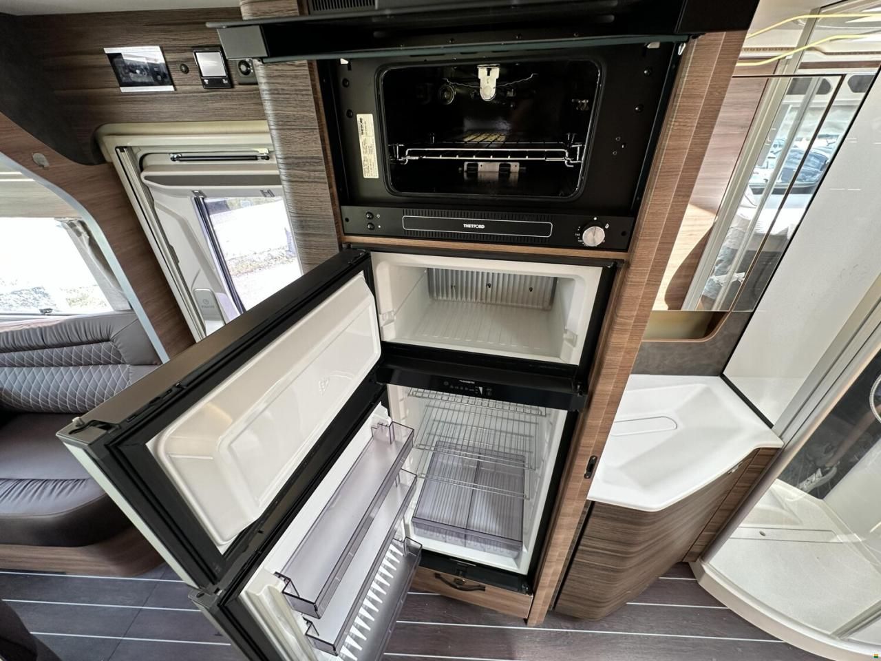Knaus Sun i 900 LEG