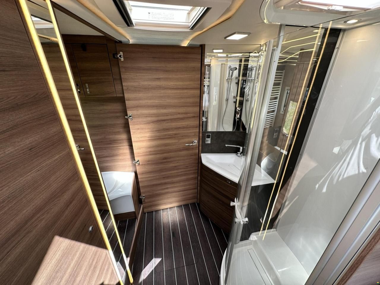 Knaus Sun i 900 LEG