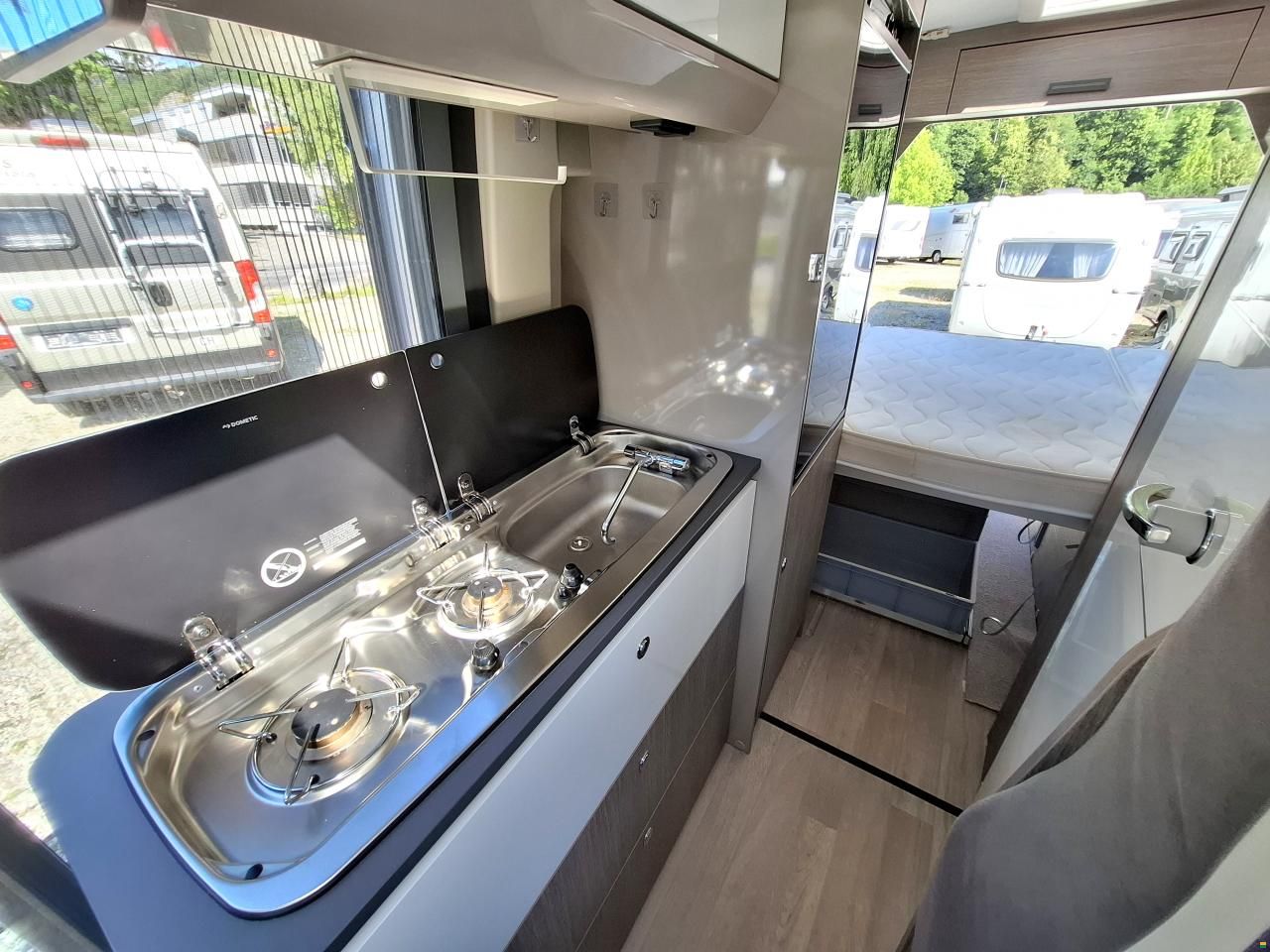 Challenger V114 VIP