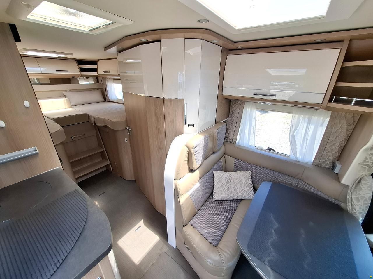 Carthago c-tourer T143
