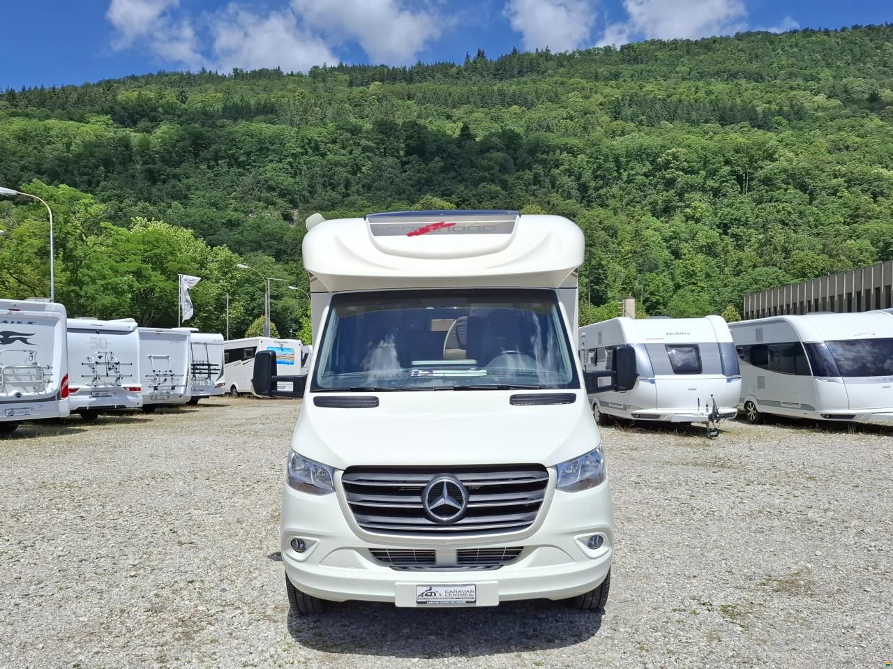 Carthago c-tourer T143