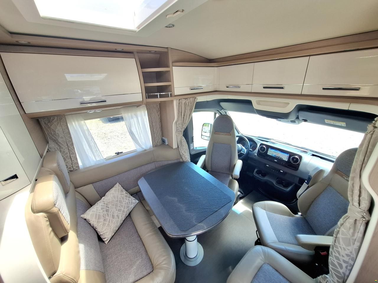 Carthago c-tourer T143