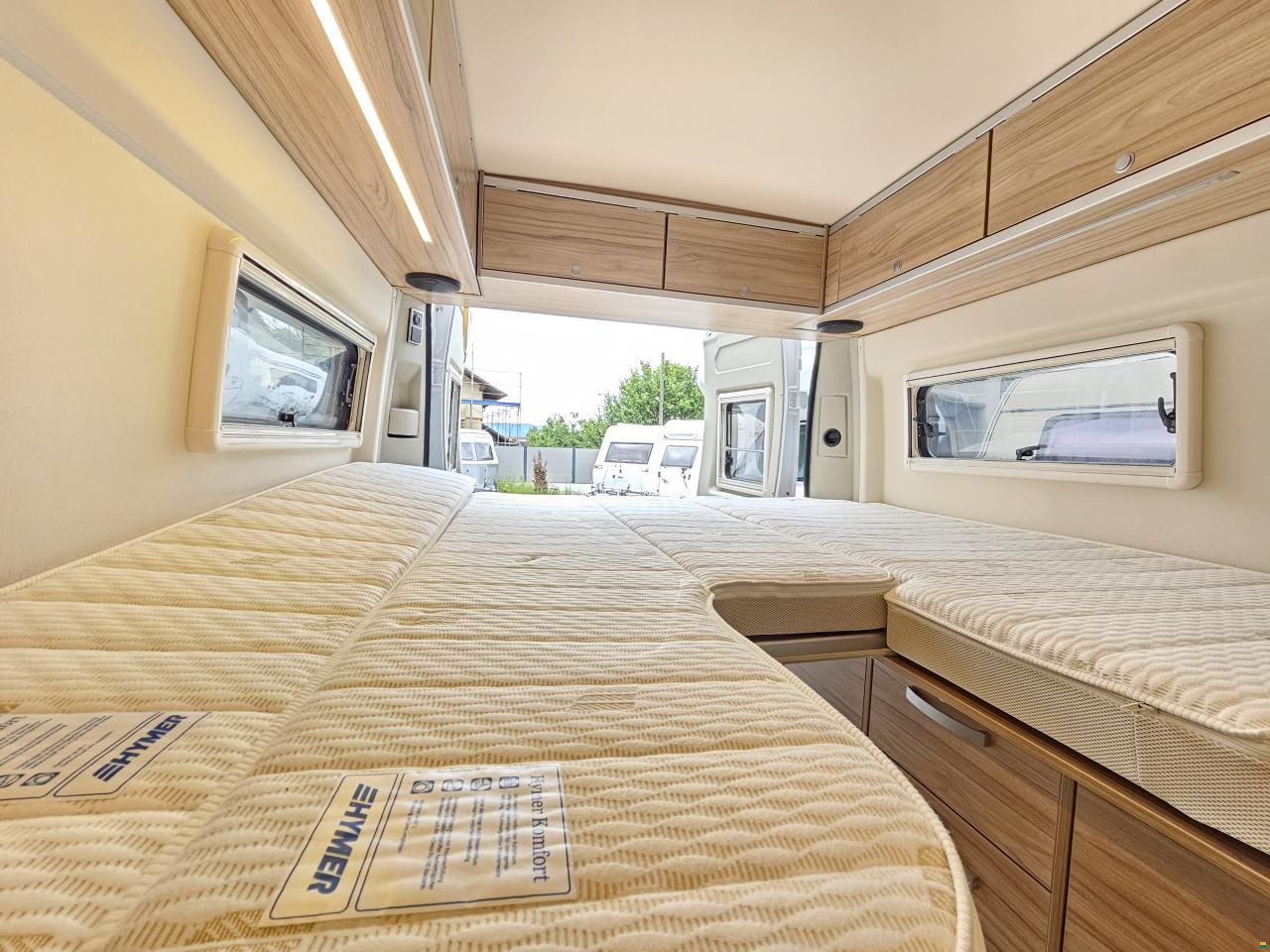 Hymer Yosemite 600 mit Schlafdach!
