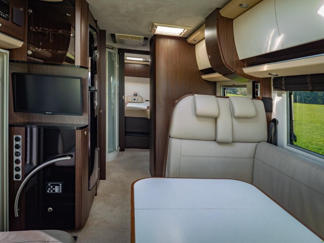 Concorde Carver 844 L Centurion Style