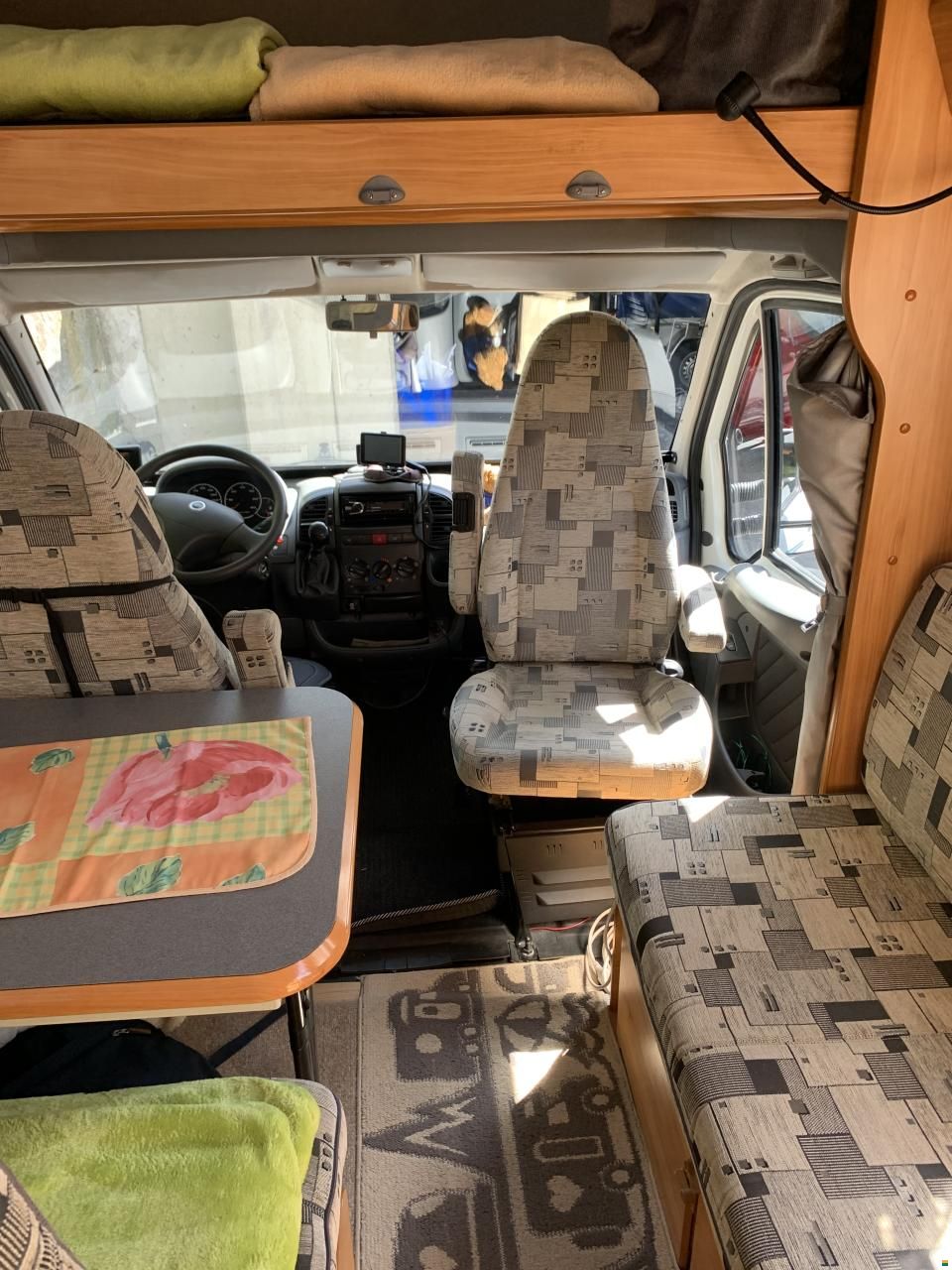 Adria Coral SP660