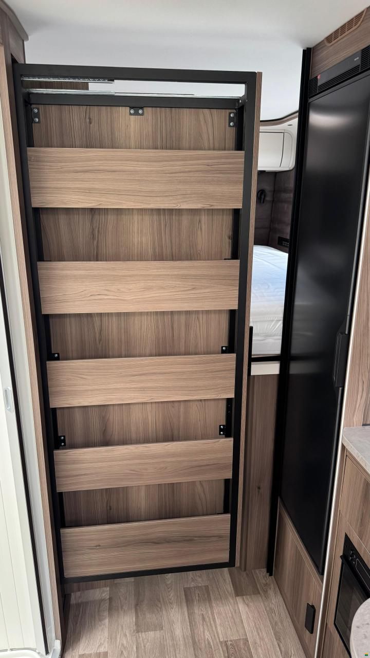 Kabe Novum 750 LGB Traq 4x4