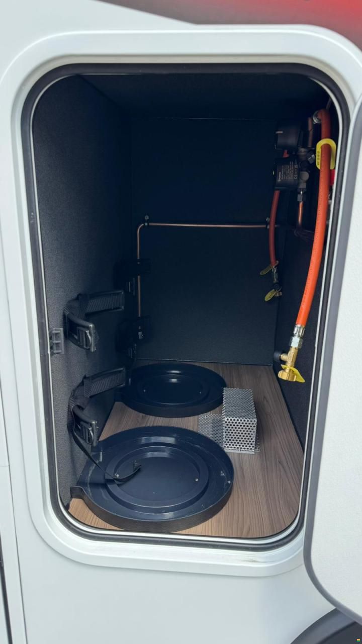 Kabe Novum 750 LGB Traq 4x4