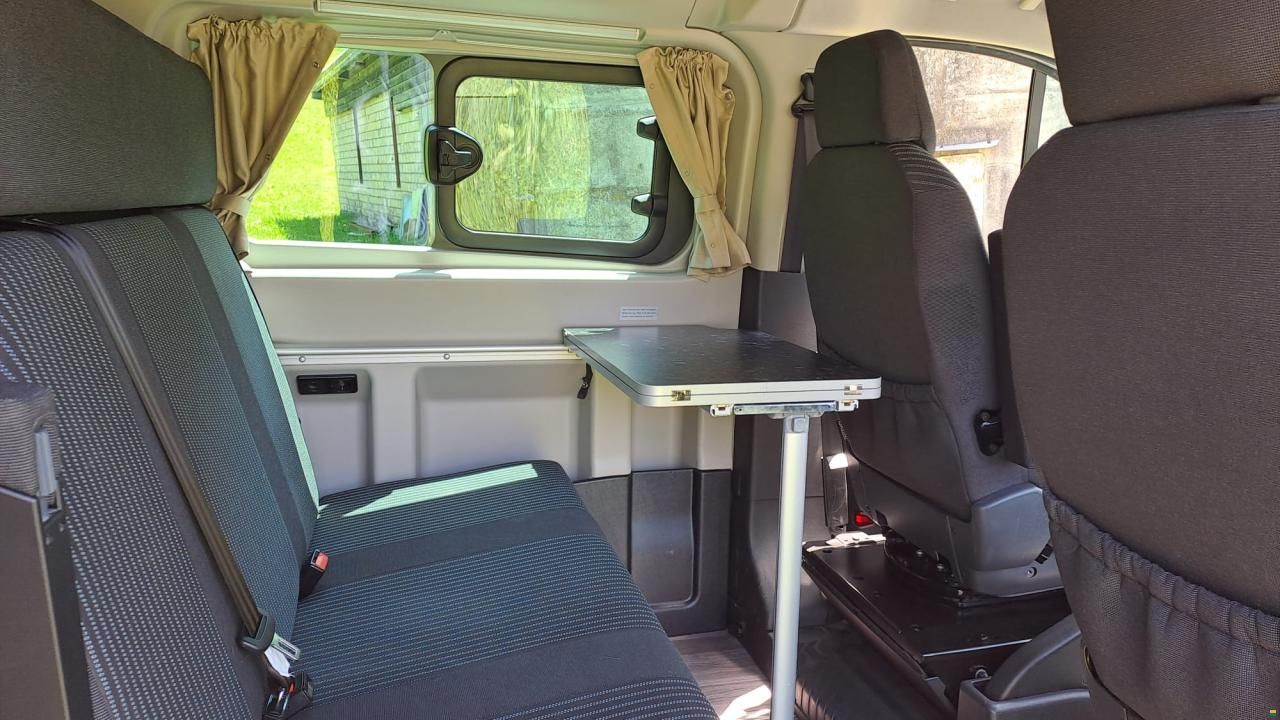 Ford Nugget Westfalia