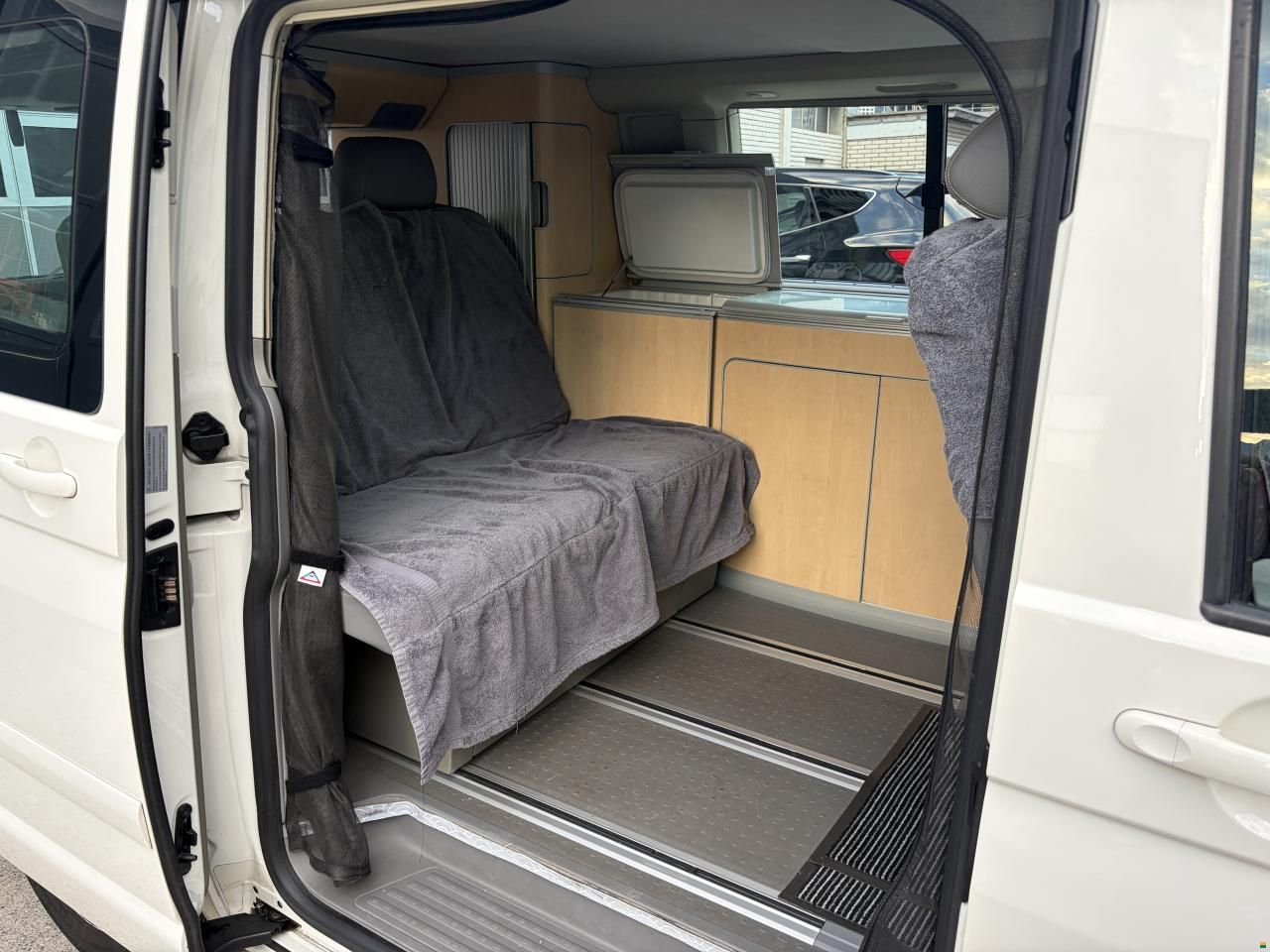 Volkswagen T5 California