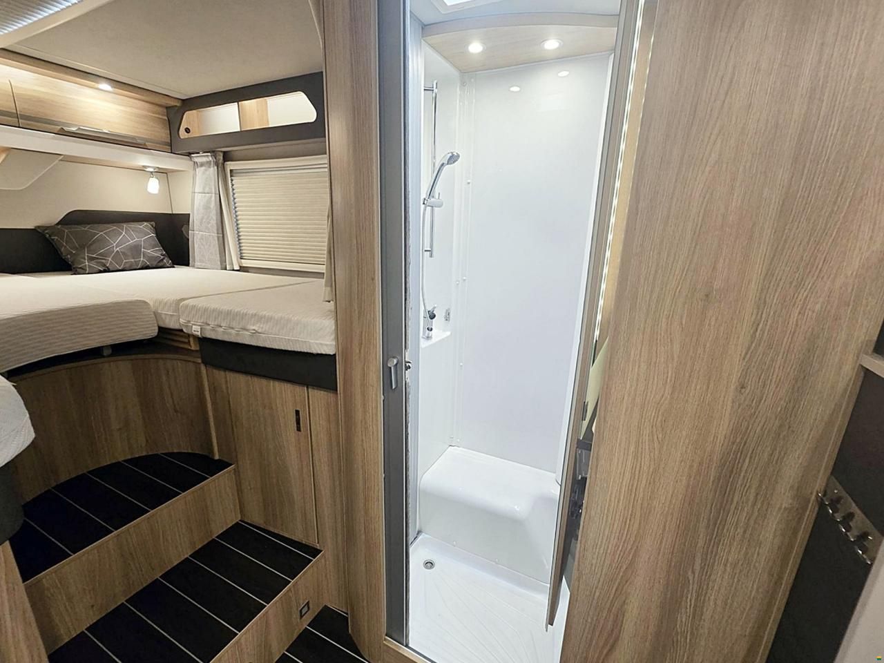 Knaus SKY TI 650 MEG PLATINUM SELECTION AUTOM.