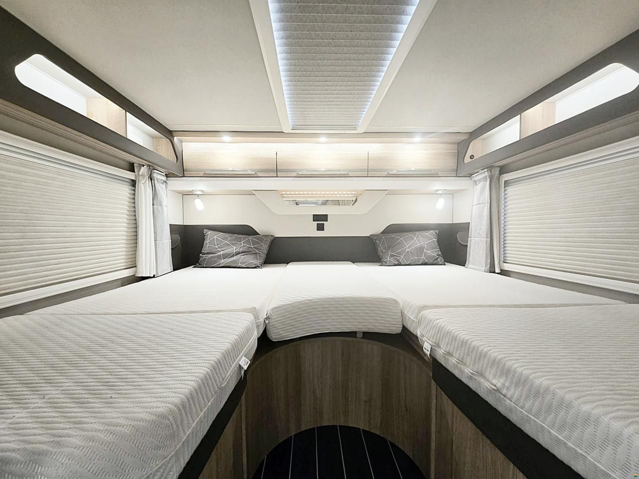 Knaus SKY TI 650 MEG PLATINUM SELECTION AUTOM.