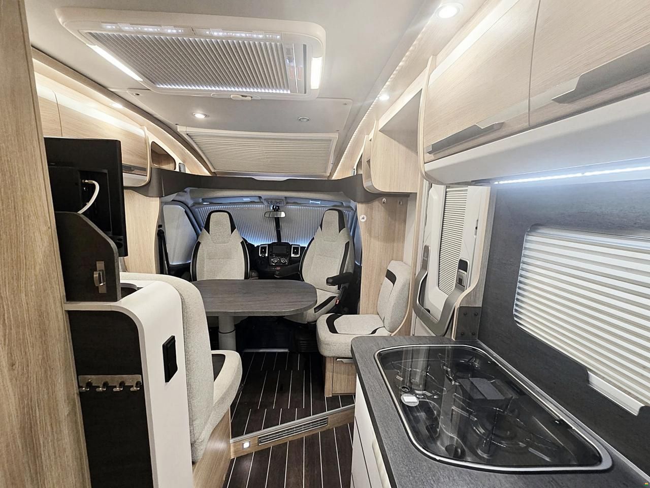 Knaus SKY TI 650 MEG PLATINUM SELECTION AUTOM.