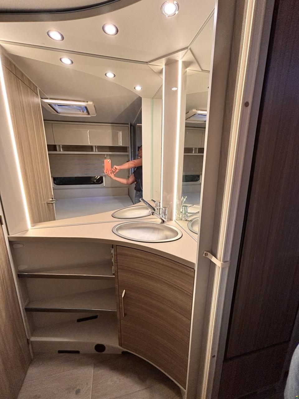 Bürstner Averso Harmony Line 520 TK