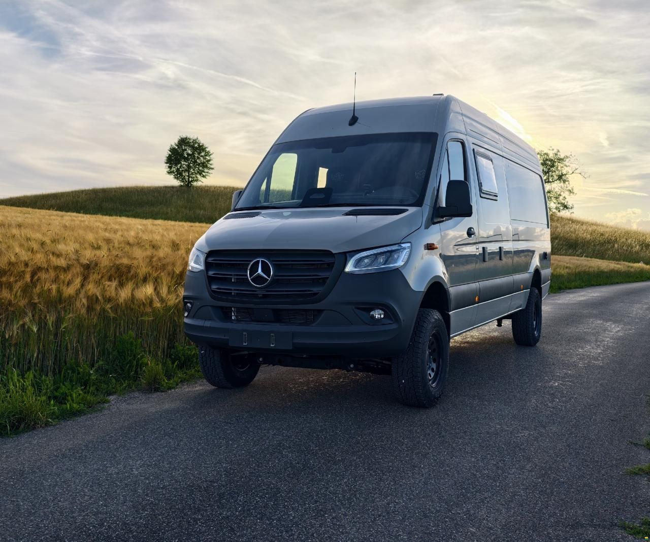 Mercedes Benz CreaVan Sprinter 4x4