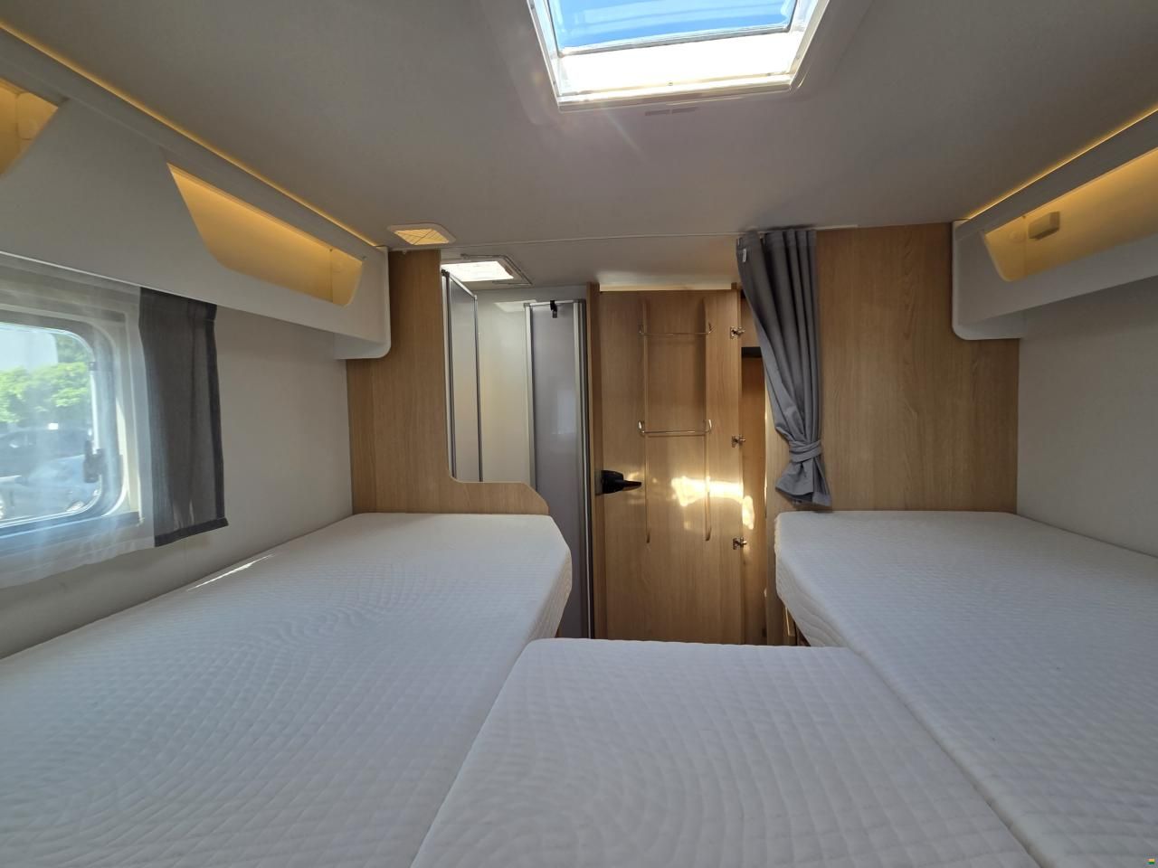 Sunlight T68 Adventure Edition