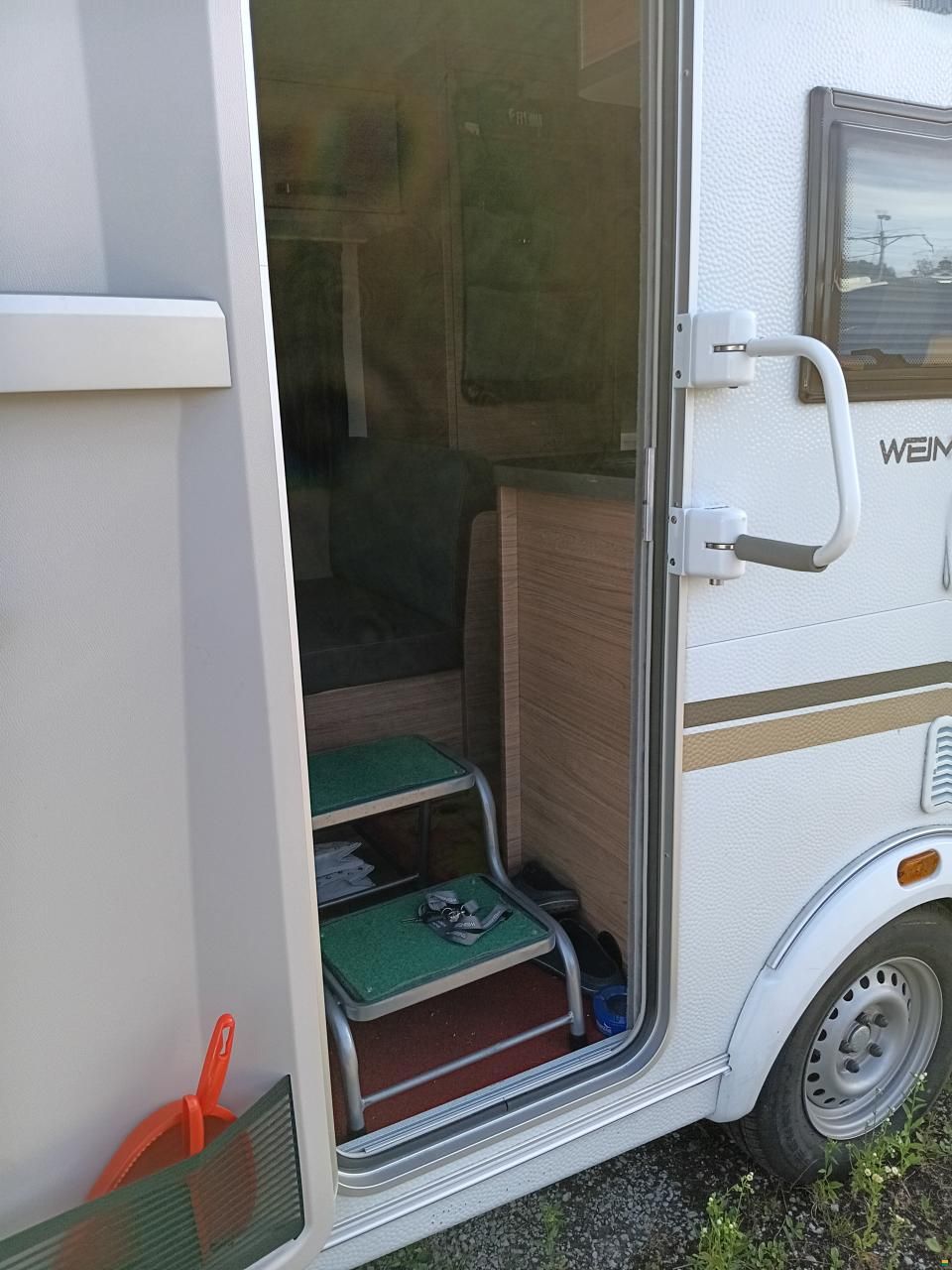 Weinsberg W51 CaraOne 390 QD