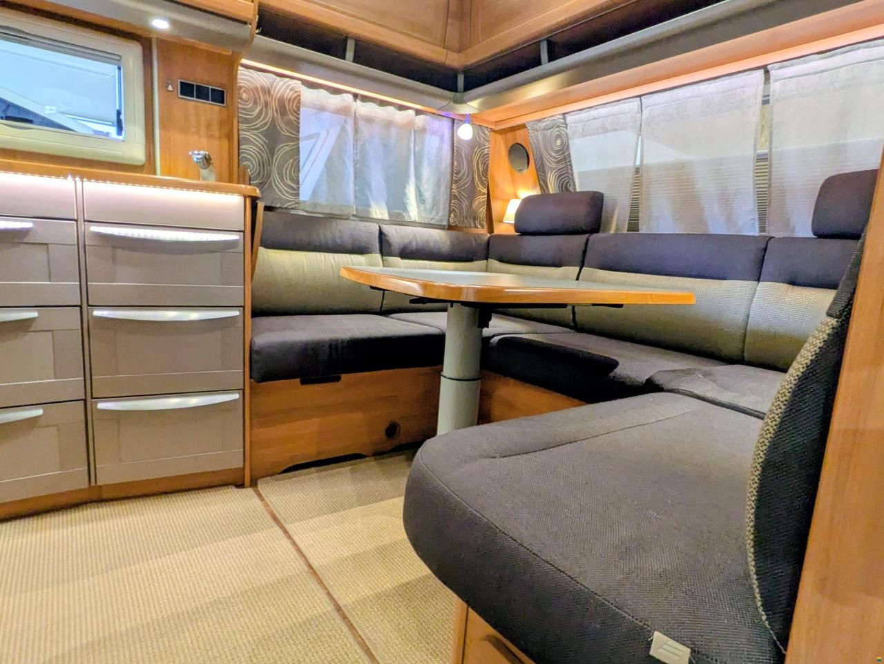 Hymer Nova 590 SL