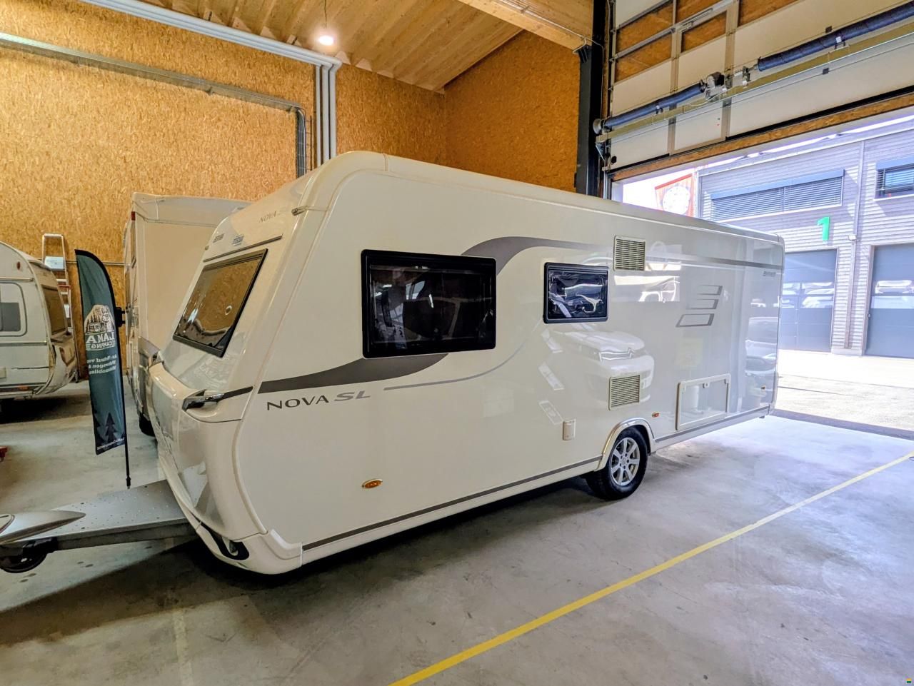Hymer Nova 590 SL