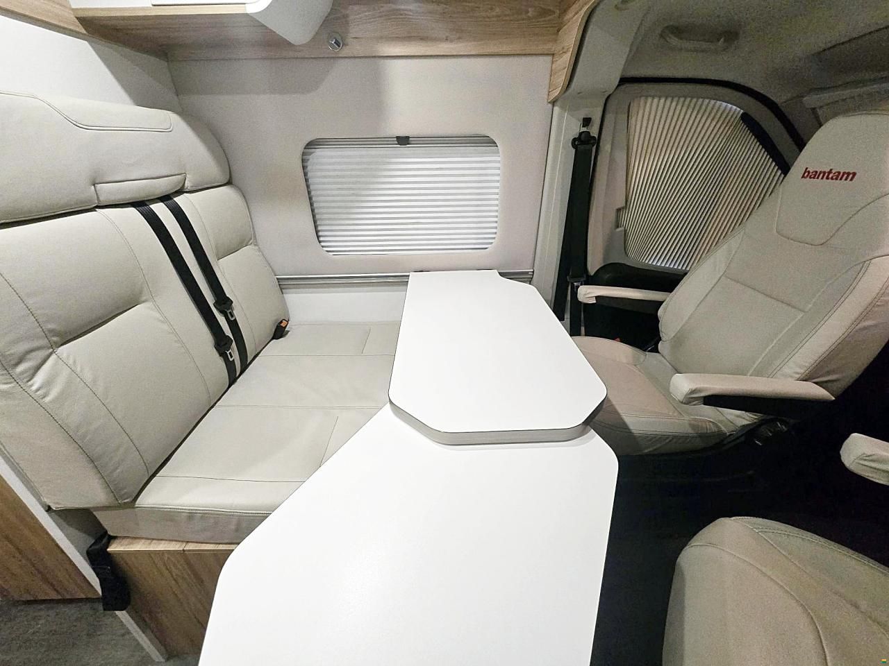 Pilote V630 AUFSTELLDACH 2.3 MJ