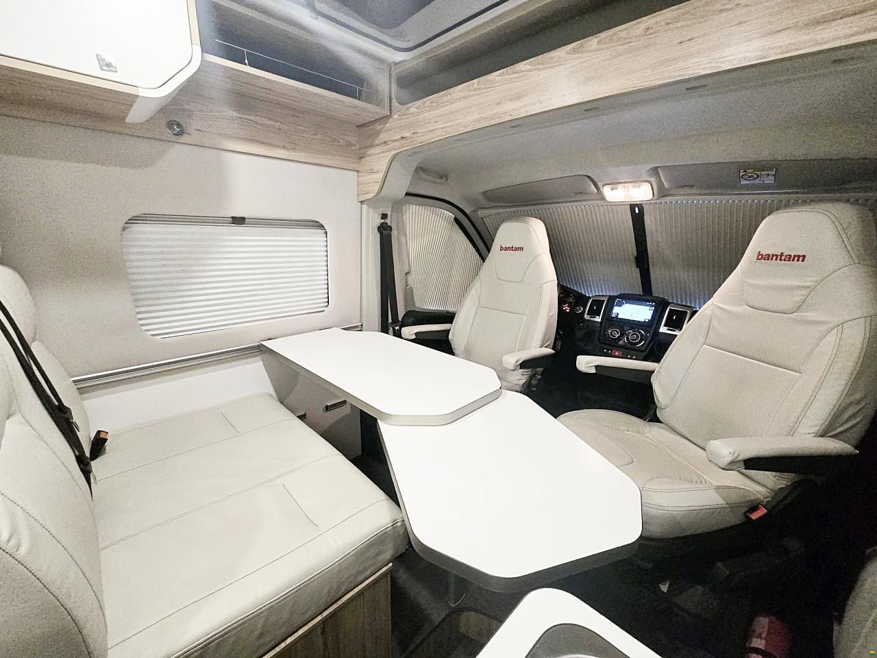 Pilote V630 AUFSTELLDACH 2.3 MJ