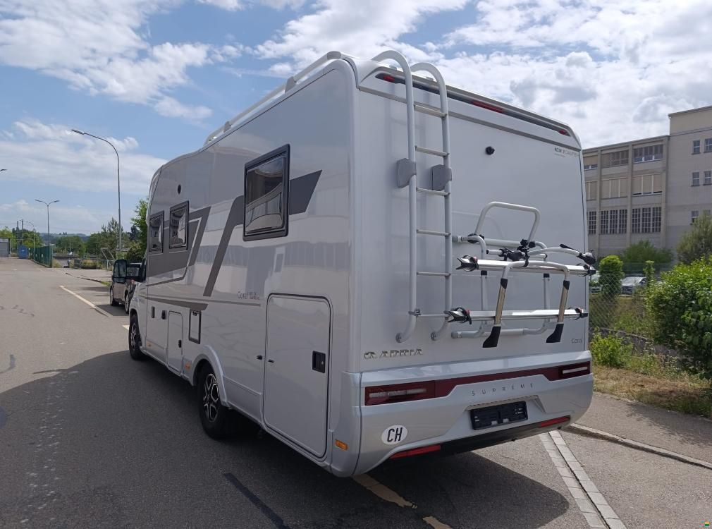 Adria Coral Supreme 670 DC