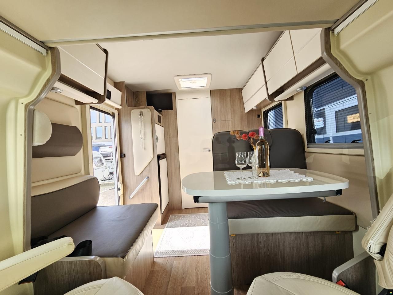 XGO 69G mit Queensbett & Doppelbett!
