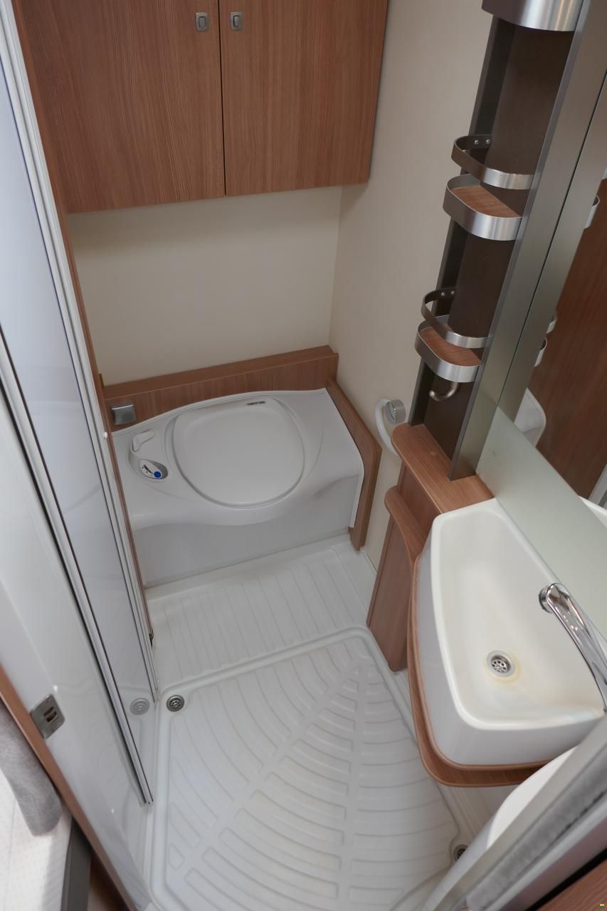 Knaus Sky Wave 650 MF