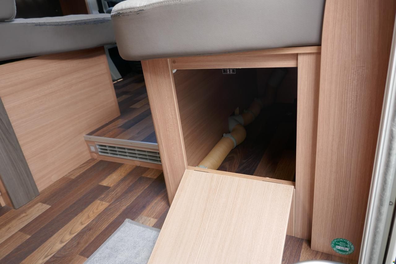 Knaus Sky Wave 650 MF