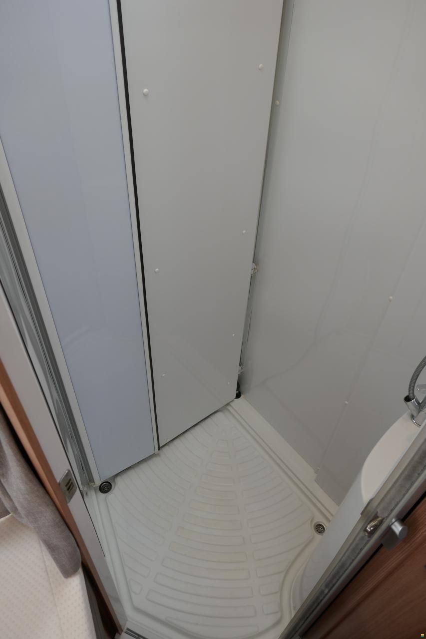 Knaus Sky Wave 650 MF