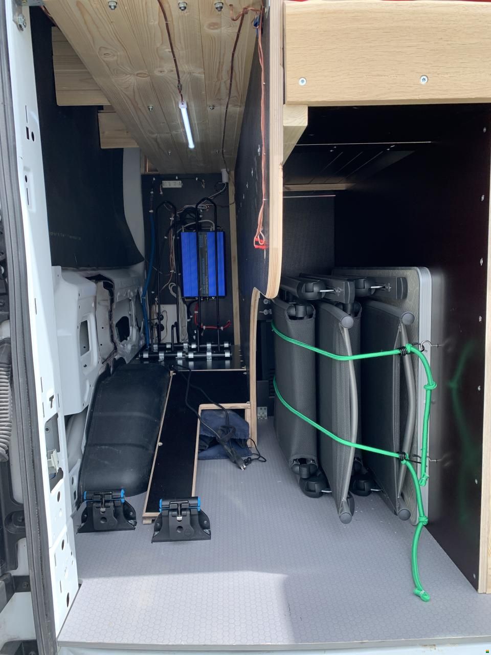 Ford Transit 350 L3H2