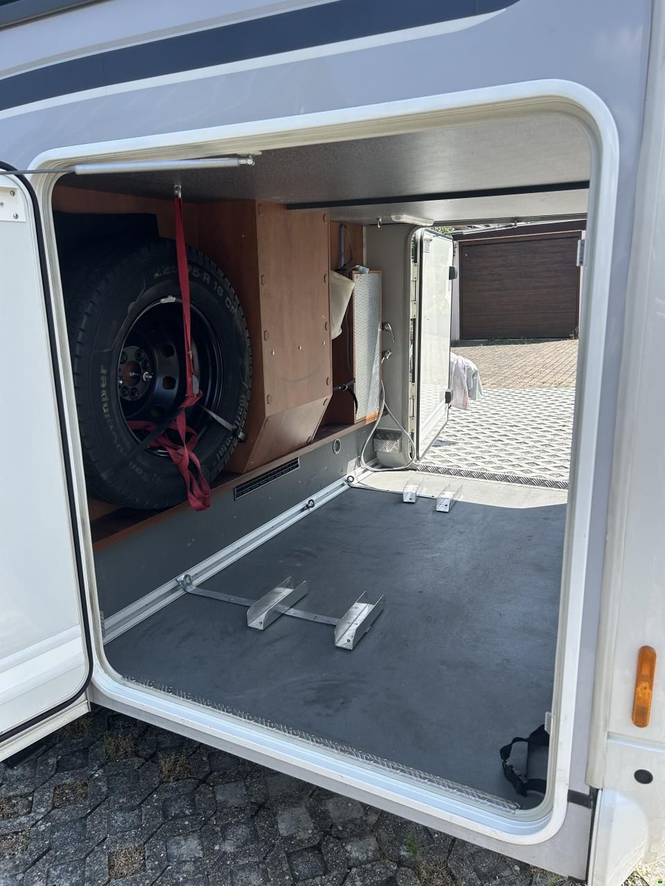 Carthago C-Compactline I143LE