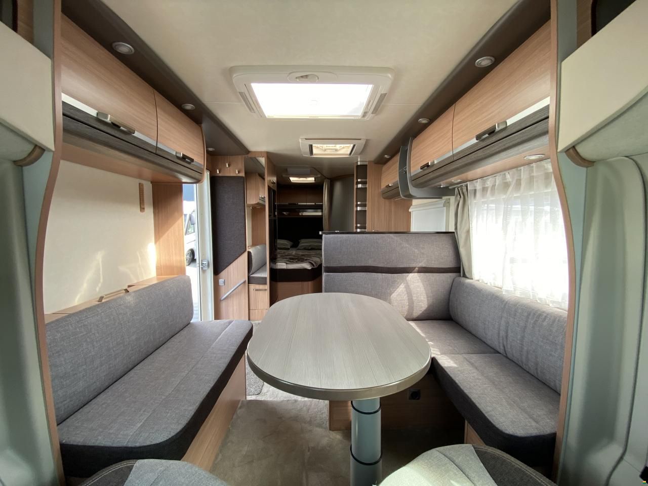Knaus 650 MF