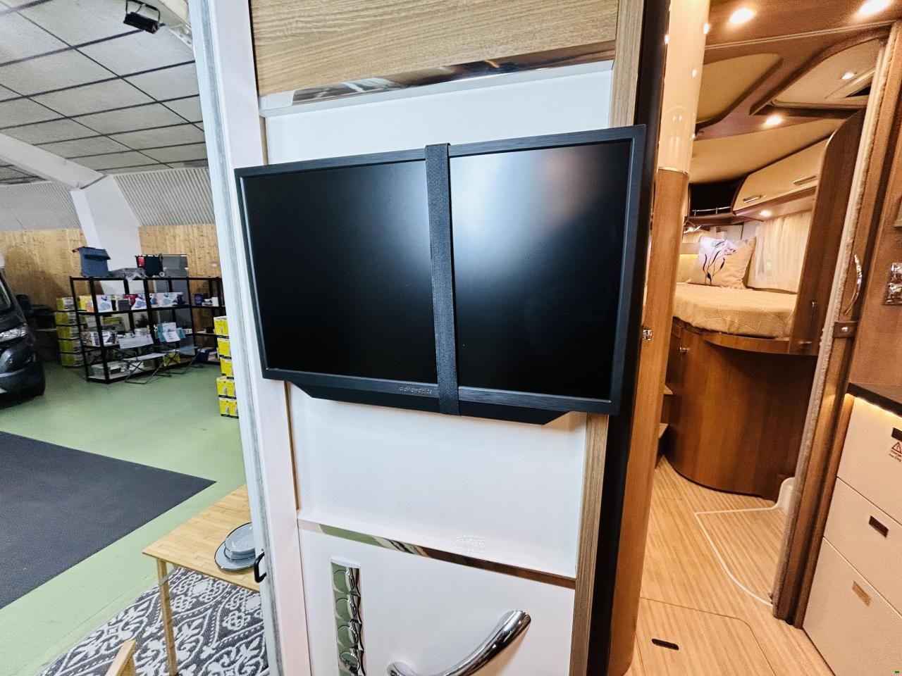 Carthago C-Compactline I 144LE